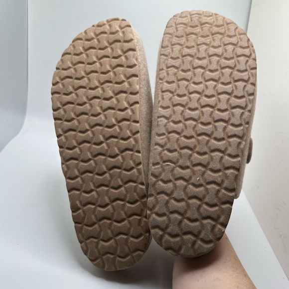 CUSHIONAIRE Womens Clog 10 SAND WOOL - Picture 5 of 7